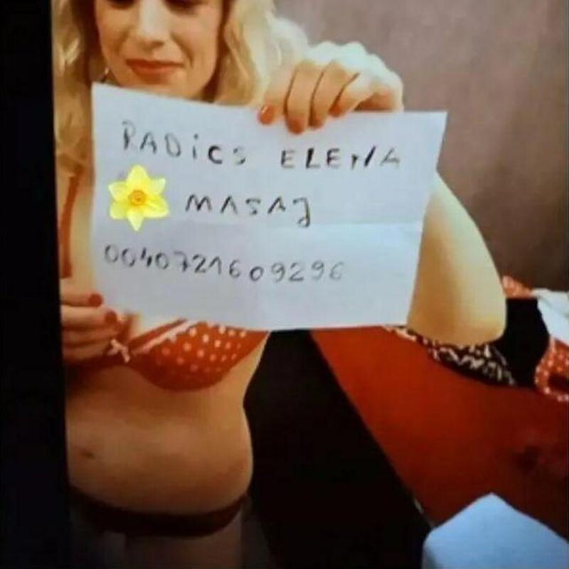 Acum pe web un show vesel, distractie erotica cu intalnire la masaj,